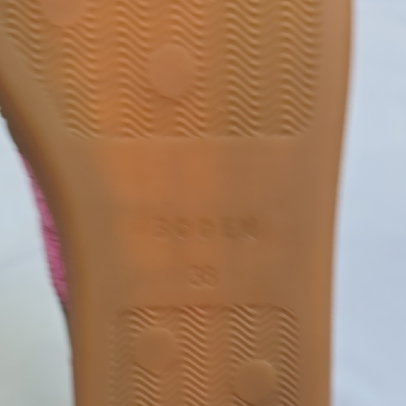 Boden Erin Suede Retro Women's Pink and Green Tenis Trainers Size 38/ 7.5 NWOB. - Picture 7 of 7